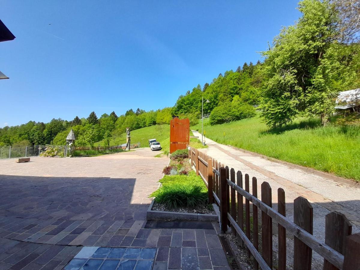 B&B Chalet Dolomiti Sant'Orsola エクステリア 写真