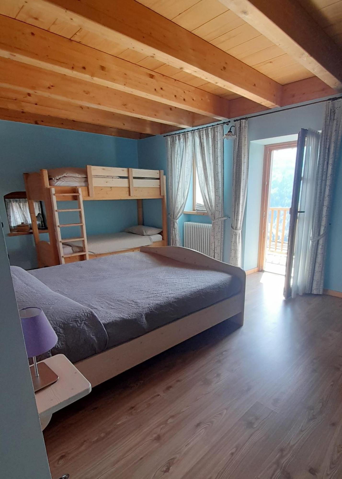 B&B Chalet Dolomiti Sant'Orsola エクステリア 写真